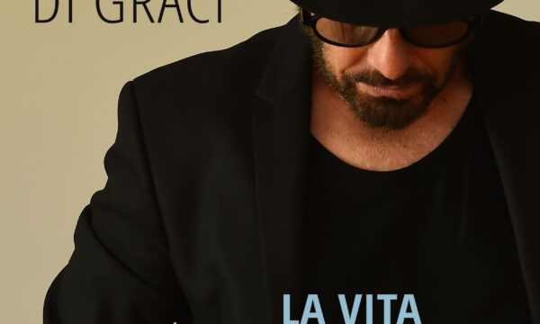 Bracco Di Graci, “La vita è un click” è il nuovo singolo!