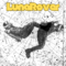 I LunaRover navigano tra pop spaziale e introspezione esistenziale nel nuovo singolo "Throw Me A Line"